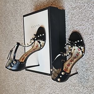 Gucci Calfskin Pearl Studded Regina Sandal